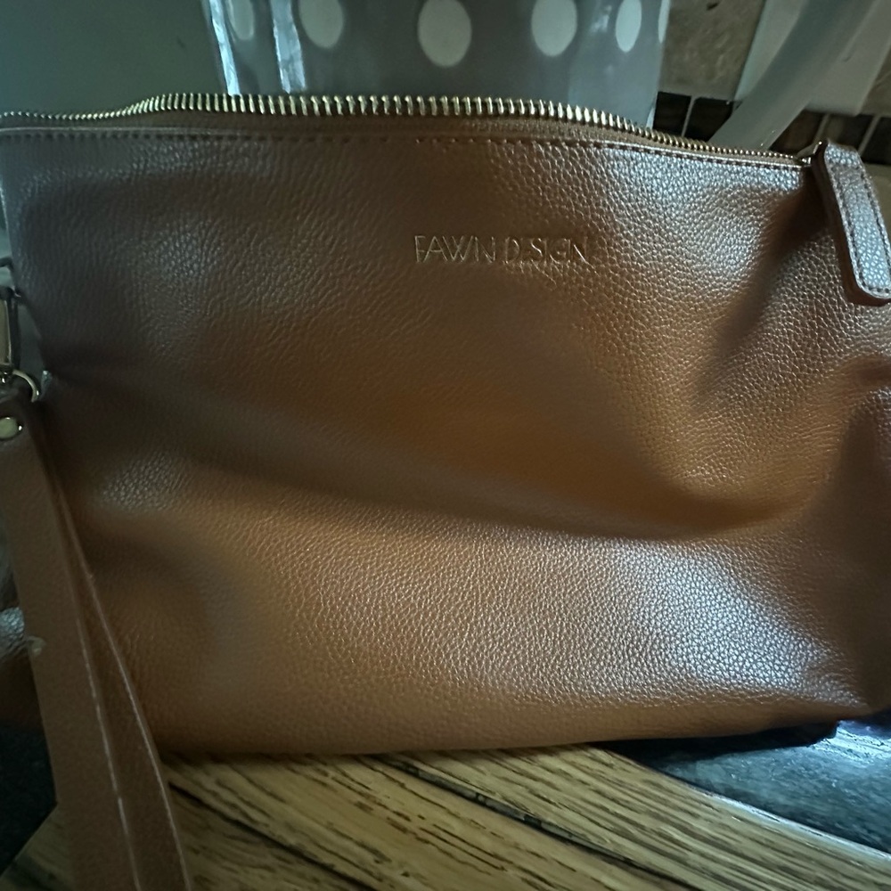 🤎Fawn Design ——-Soft Clutch🤎